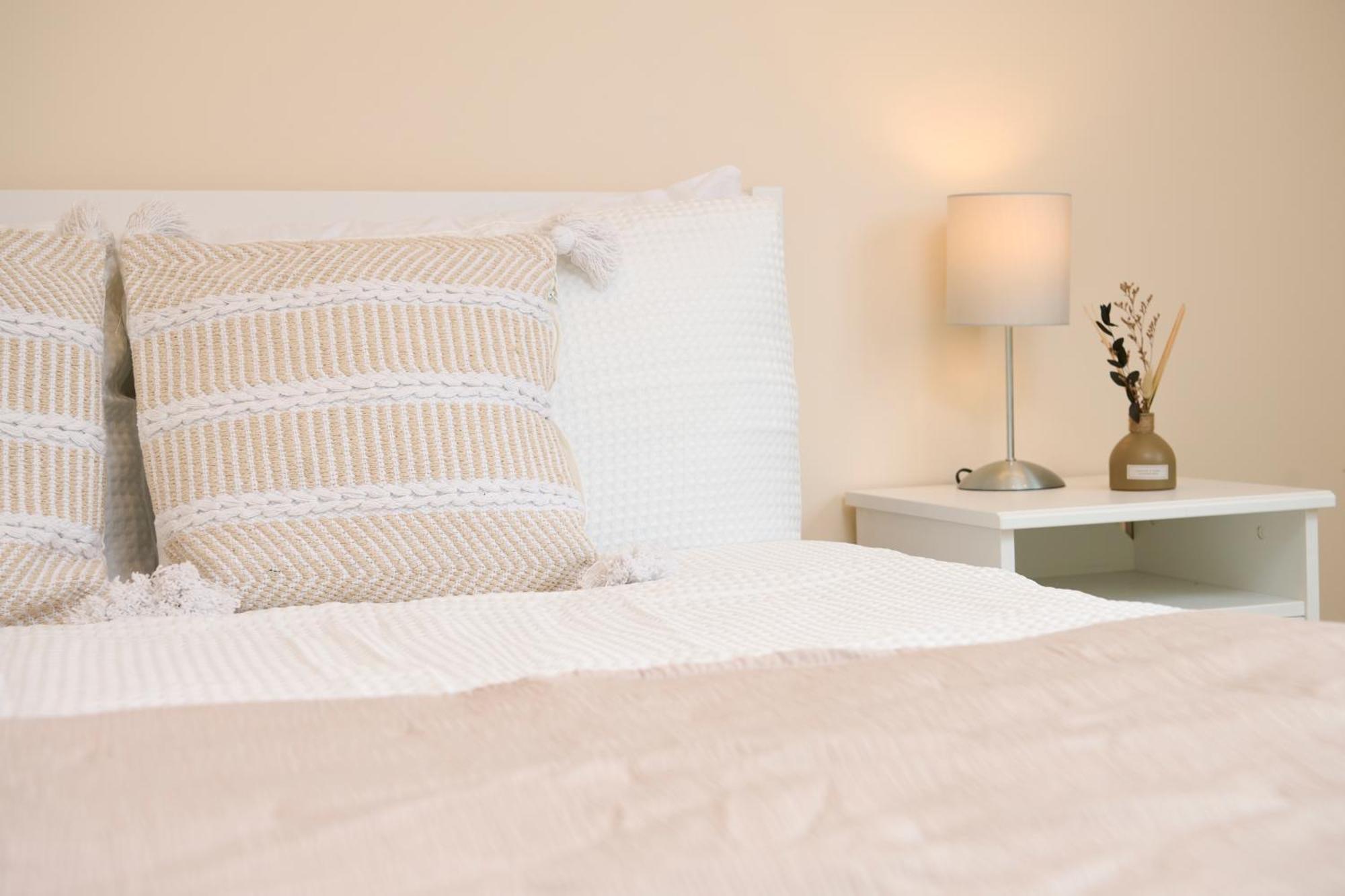 Stylish 4Bed 2 Bath, Nw London Large Apartment Zewnętrze zdjęcie
